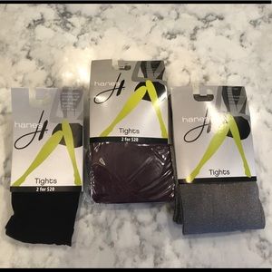 Three pairs of new Hanes tights in small